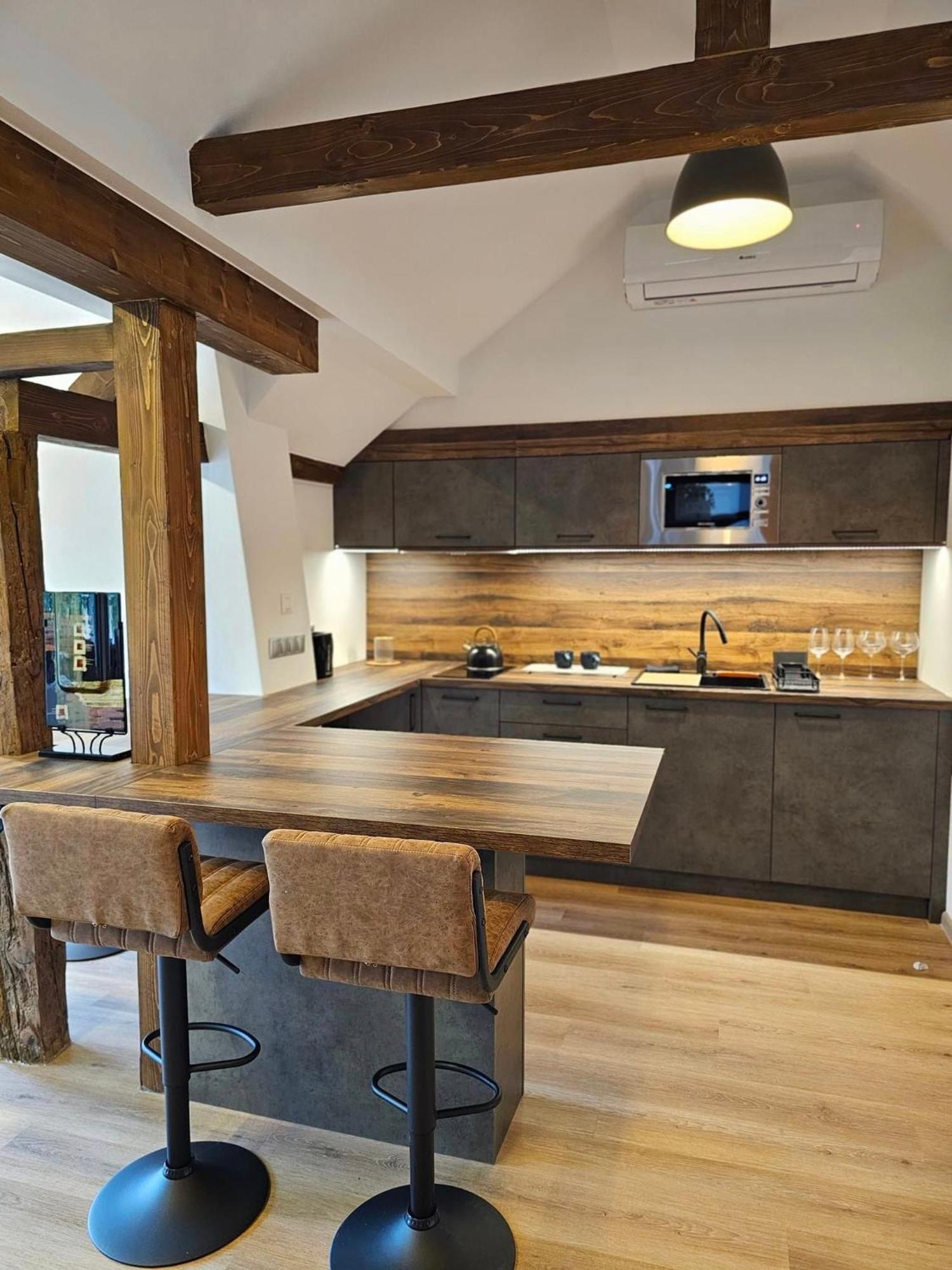 Mi Casa Rustica Apartment Mosonmagyarovar Bagian luar foto